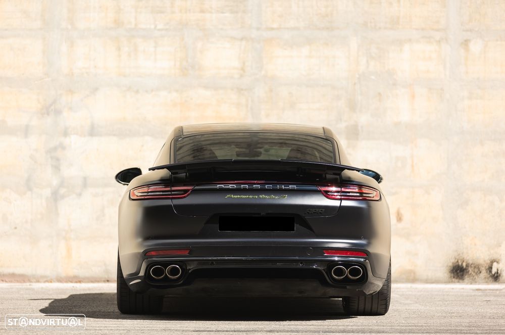Porsche Panamera Turbo S E-Hybrid - 1