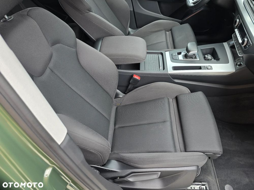 Audi Q5 40 TDI quattro S tronic S line business - 35