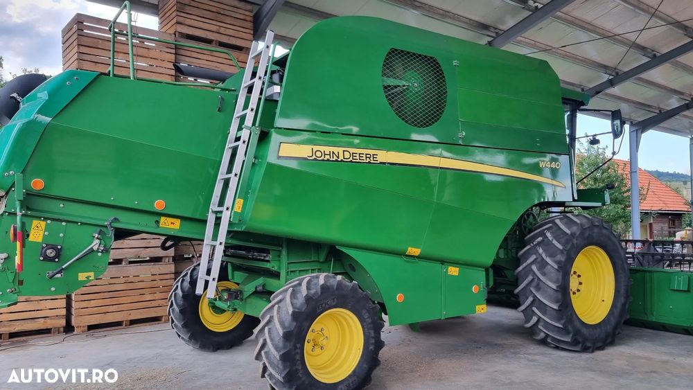 John Deere W440 - 28