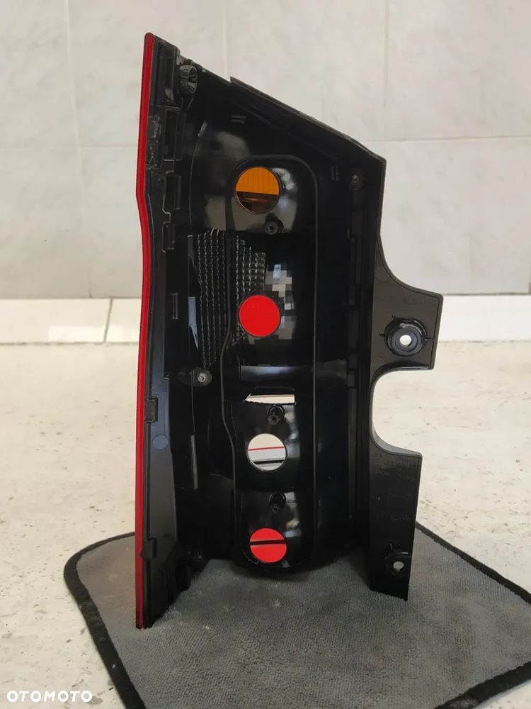 MERCEDES VITO 447 W447 LAMPA TYŁ TYLNA LEWA PRAWA ORYGINAŁ - 24