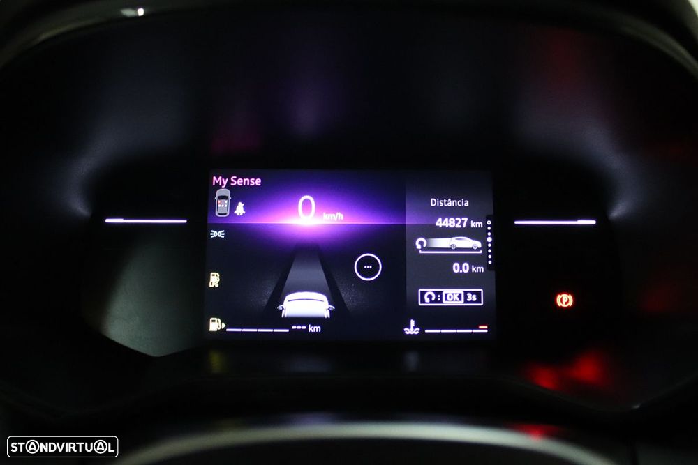 Renault Clio 1.0 TCe Techno Bi-Fuel - 16