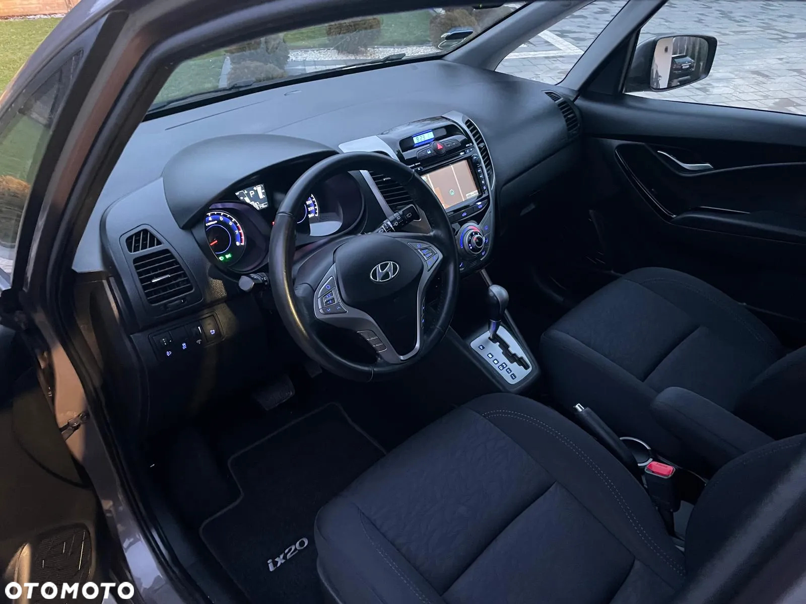 Hyundai ix20 1.6 Comfort - 10