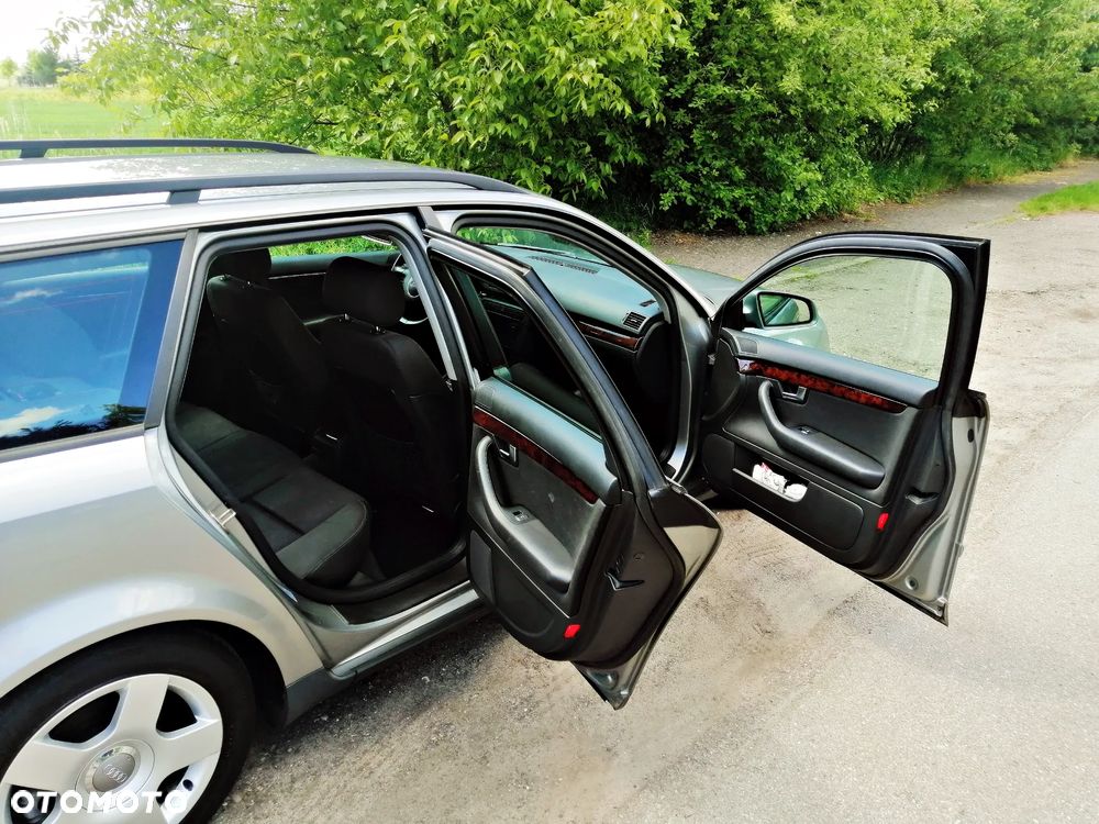 Audi A4 Avant 2.4 - 9