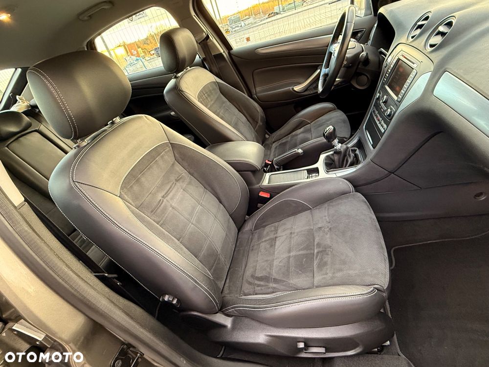 Ford Mondeo 1.6 T Titanium - 20