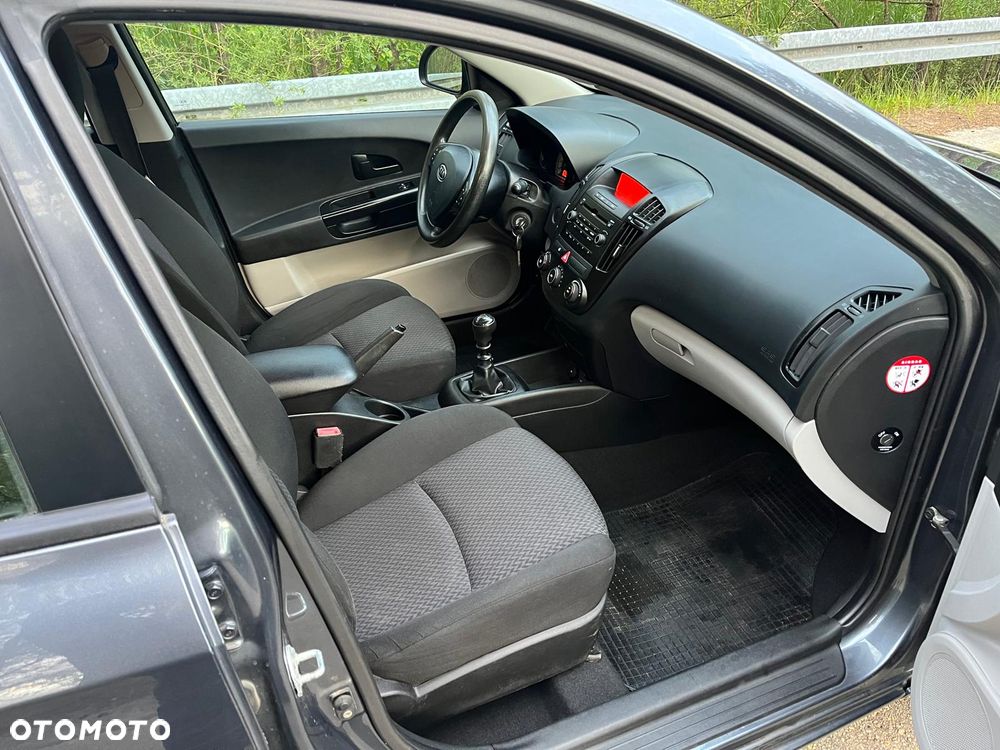 Kia Ceed 1.6 CVVT EX - 9