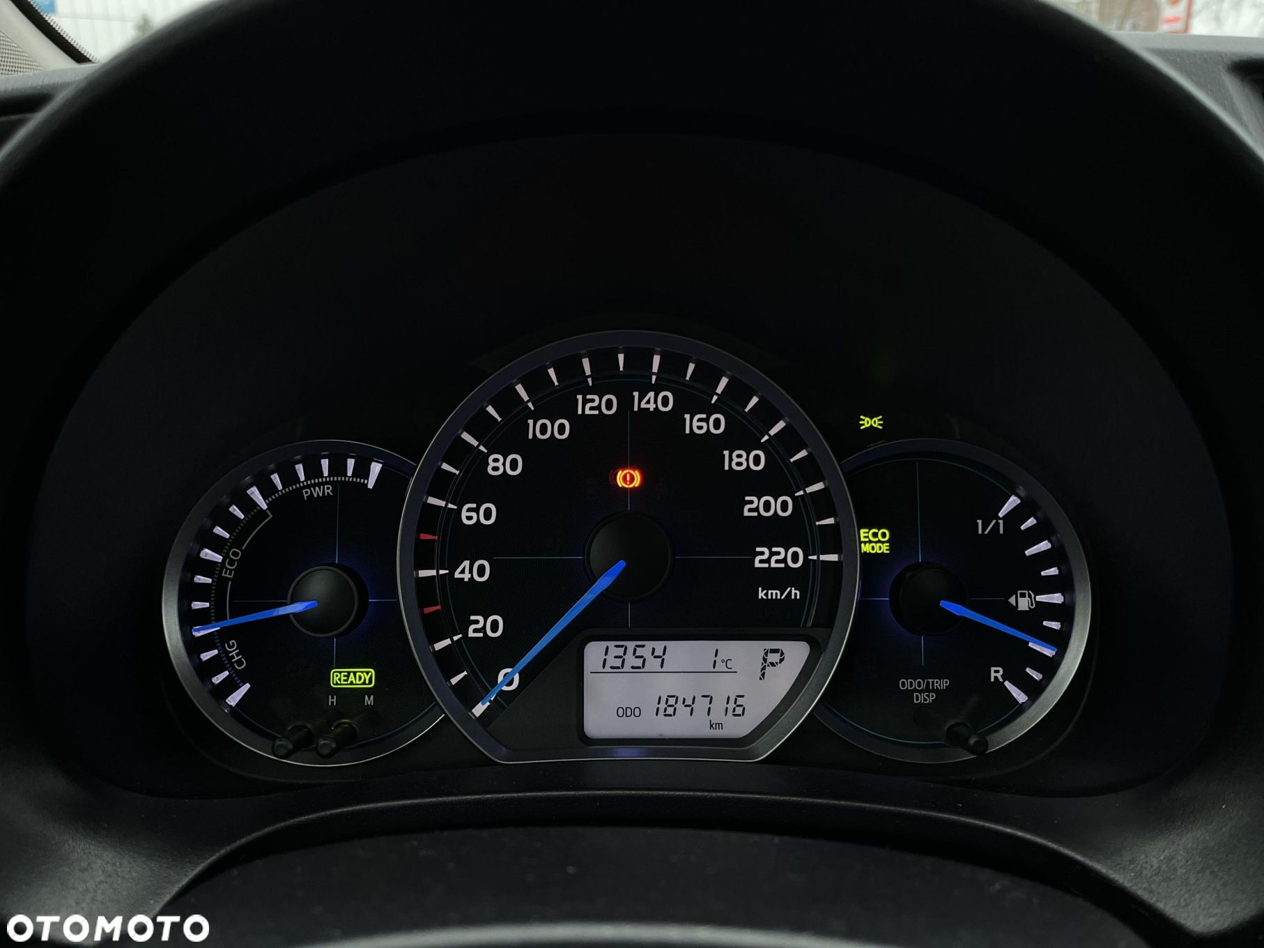 Toyota Yaris Hybrid 100 Dynamic - 20