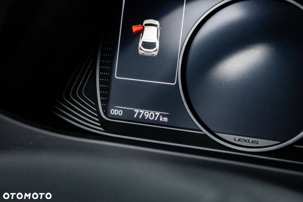 Lexus UX 250h F SPORT - 23