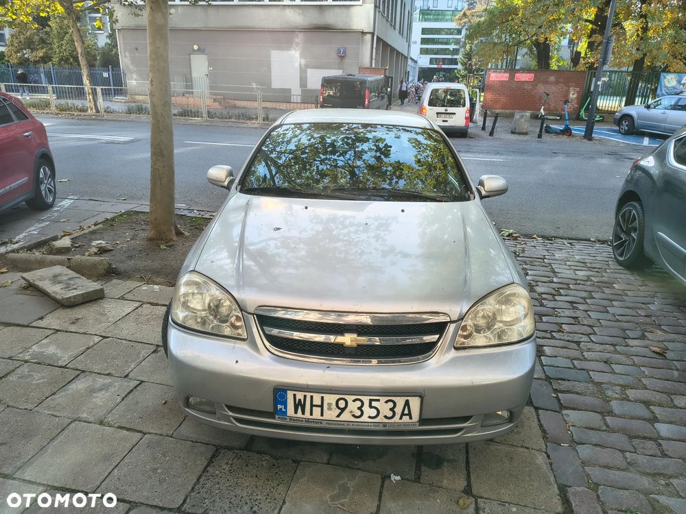 Chevrolet Lacetti - 4