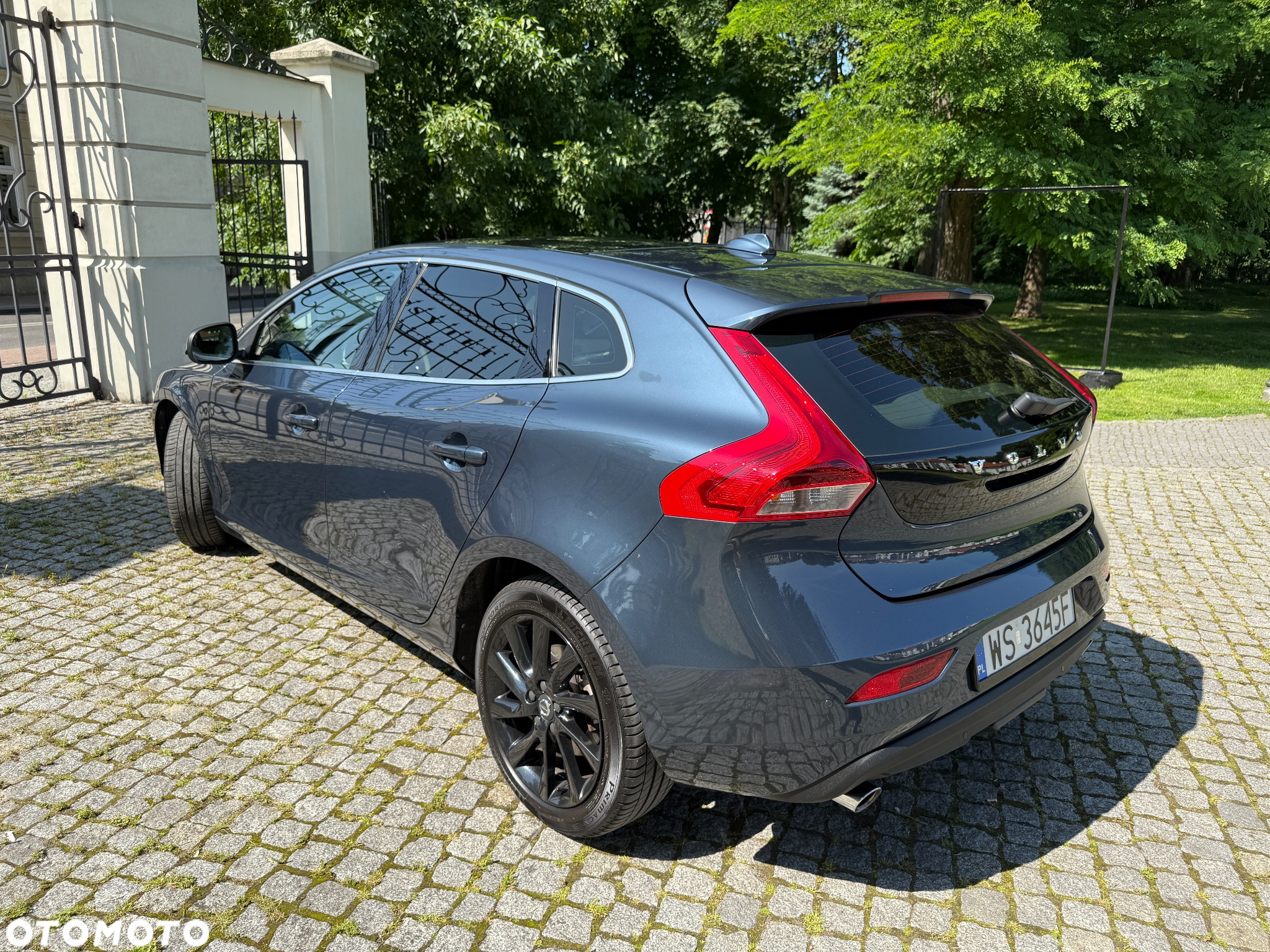 Volvo V40 D3 Inscription - 8