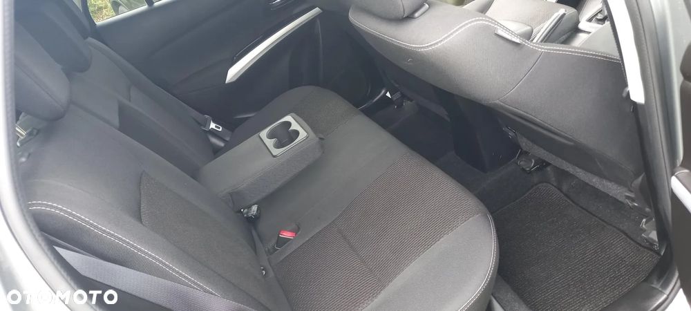 Suzuki SX4 S-Cross 1.4 Boosterjet Hybrid Club - 26