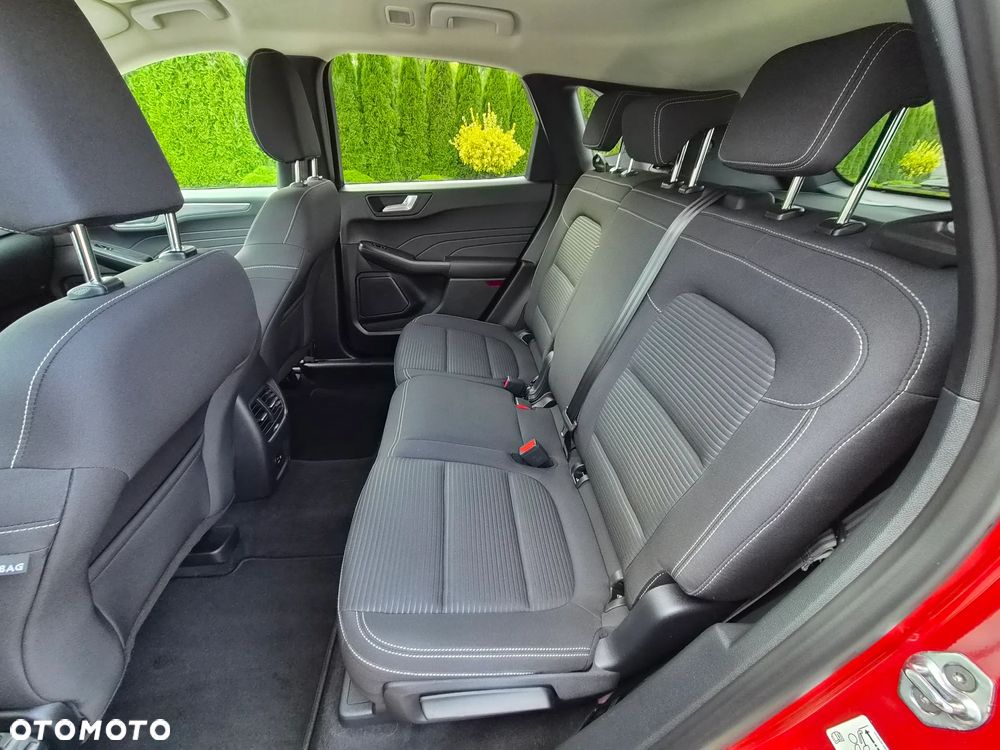 Ford Kuga 1.5 EcoBoost TITANIUM - 10