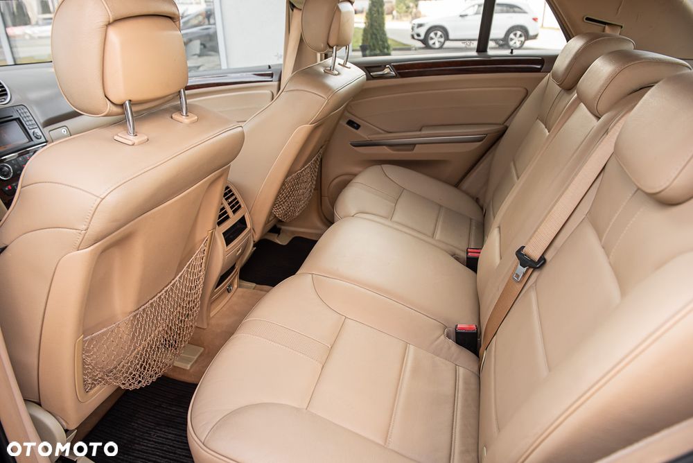 Mercedes-Benz ML 320 CDI 4-Matic - 24