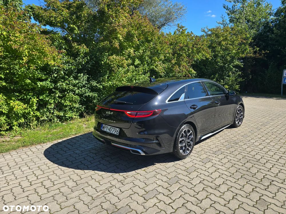 Kia ProCeed - 1