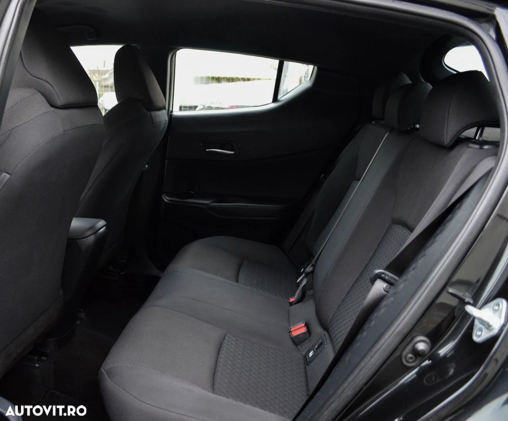 Toyota C-HR Hybrid Business-Edition - 19