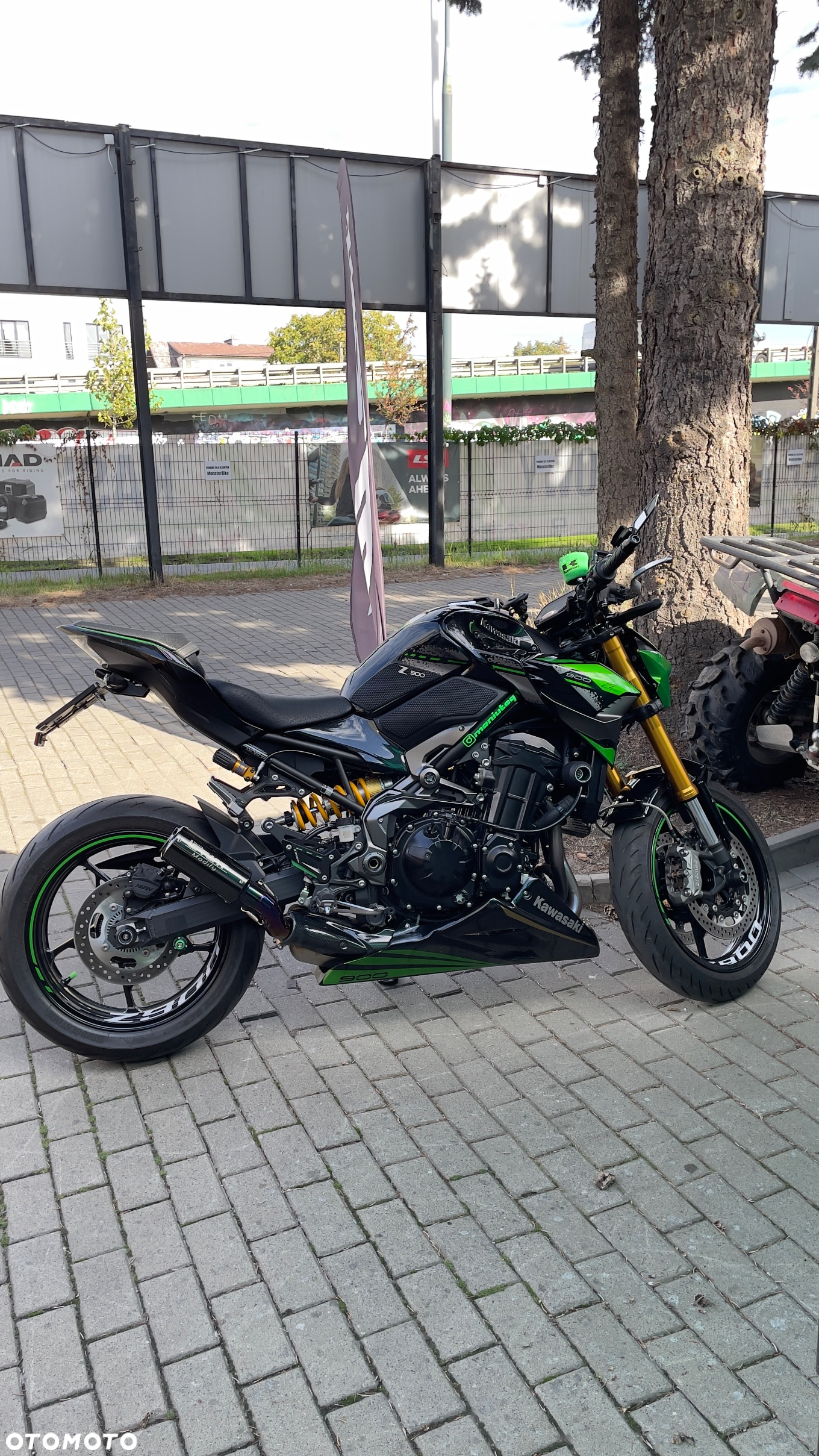 Kawasaki Z 900 - 12