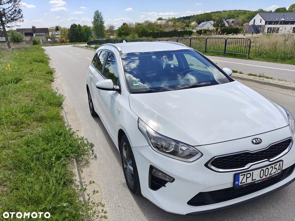 Kia Ceed 1.6 CRDi Spirit - 3