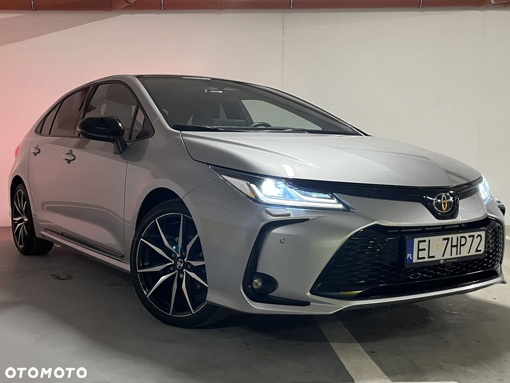 Toyota Corolla 1.8 Hybrid GR Sport Dynamic - 1