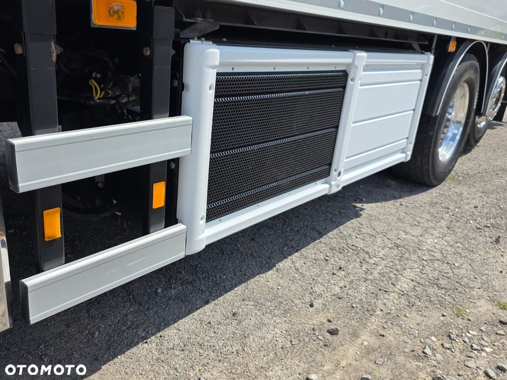 Renault T 440 / CHŁODNIA / SCHMITZ / WINDA / 6×2 /  21 EUROPALET / SYPIALKA / 3 OSIE / 13 LITROWY  SILNIK /  PRZEBIEG 270 TYŚ / ALUSY / AUTOMAT / JAK NOWA / E6 / SPROWADZONA / - 14