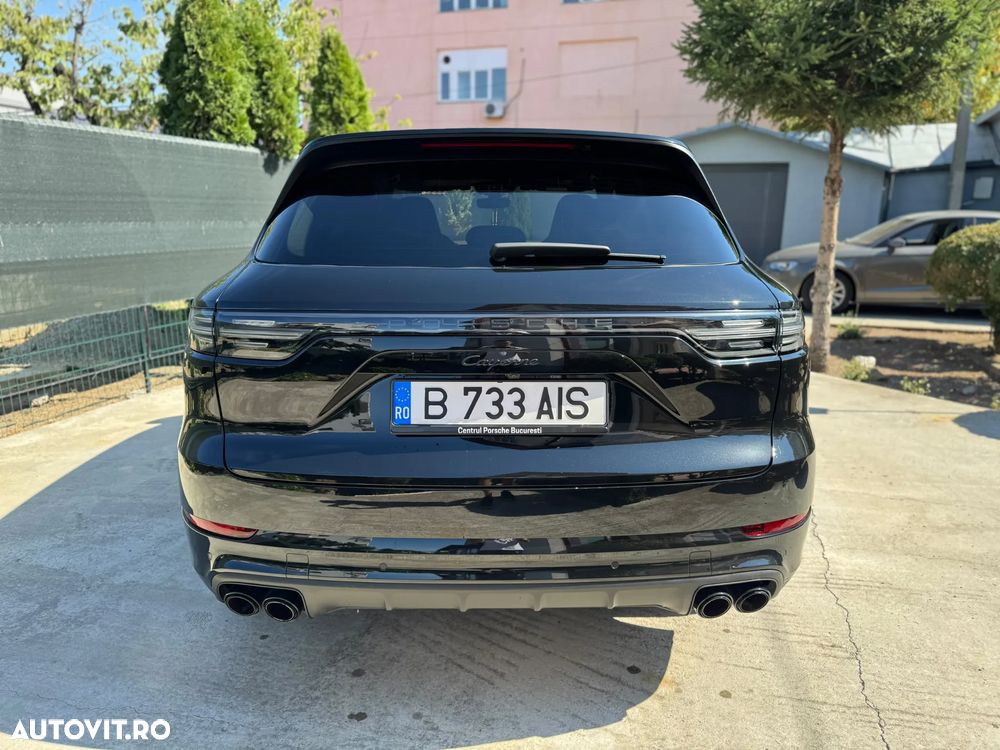 Porsche Cayenne - 10