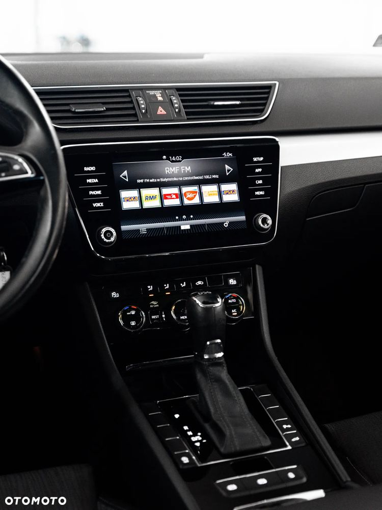 Skoda Superb 1.5 TSI ACT Ambition DSG - 28