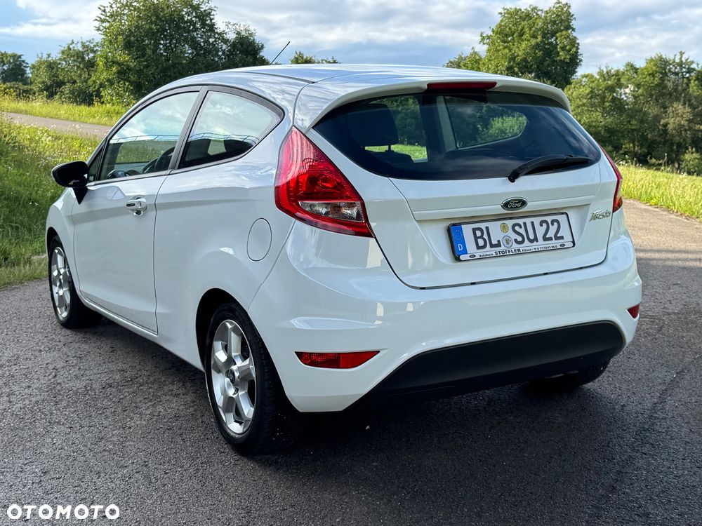 Ford Fiesta - 33