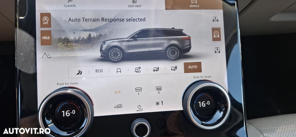 Land Rover Range Rover Velar 2.0 D200 MHEV Dynamic SE - 9