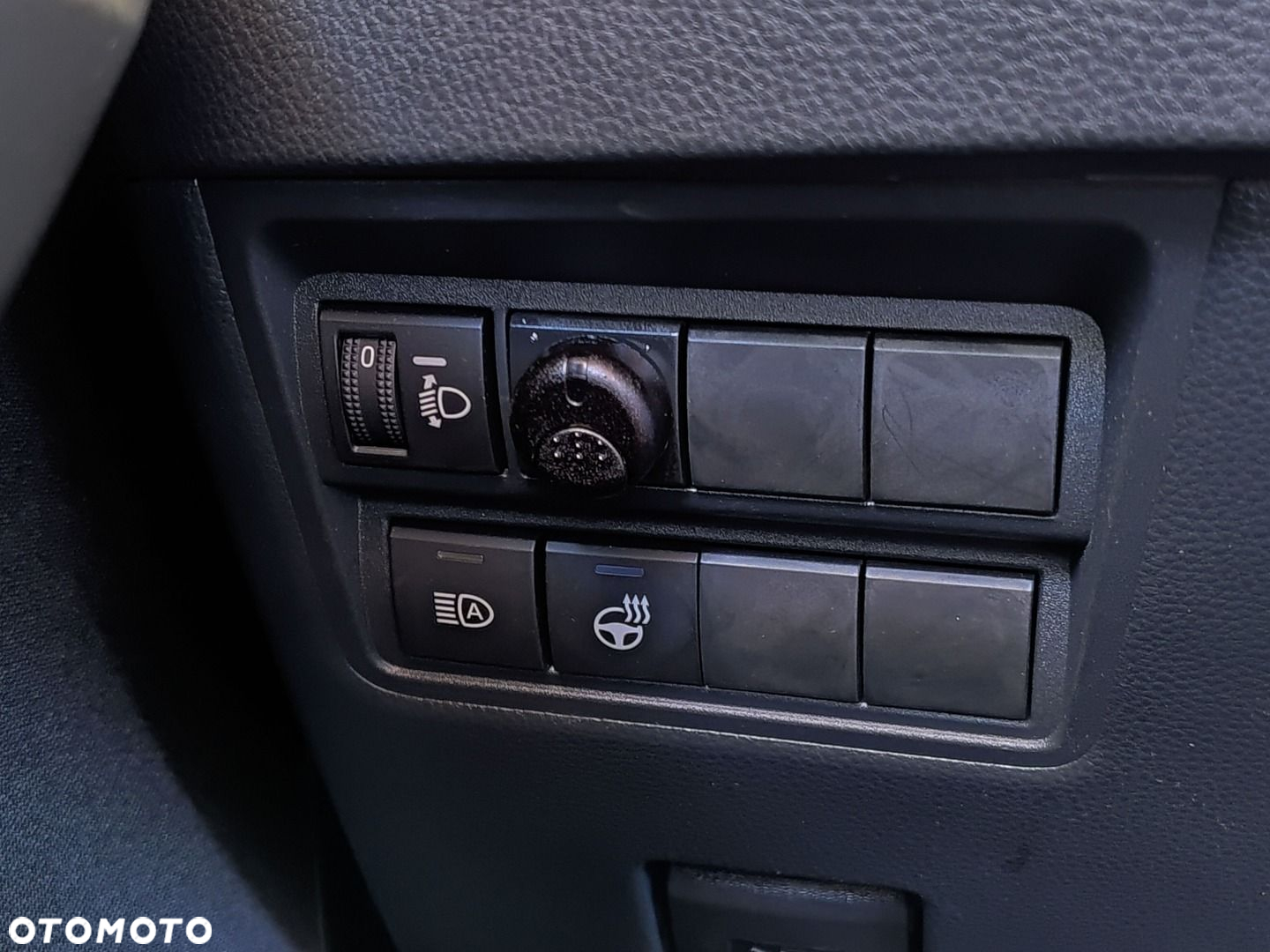 Toyota Yaris - 23