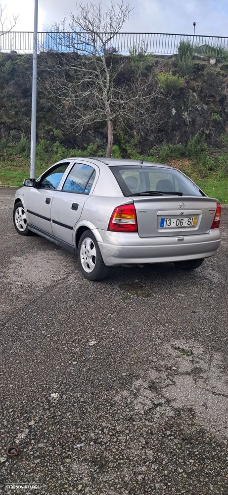 Opel Astra 1.4 Elegance - 4