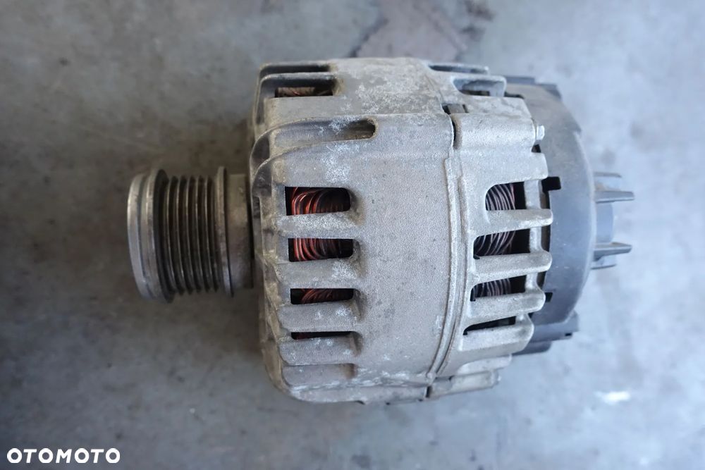 ALTERNATOR GOLF VII 1.6 TDI 140A 17r. 04L903023L - 2