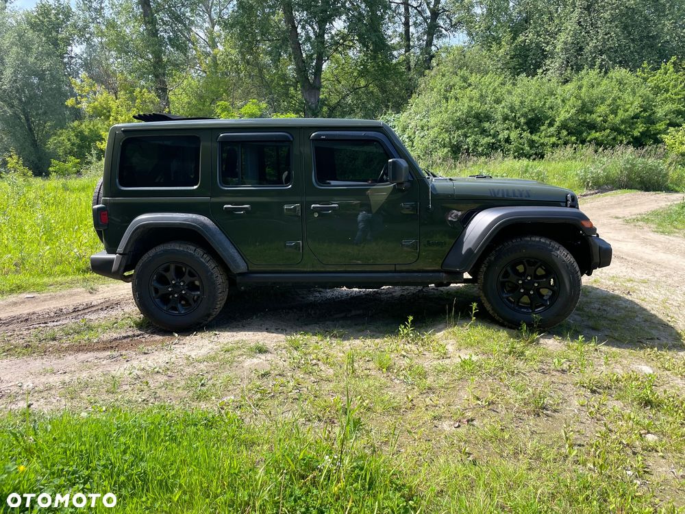 Jeep Wrangler - 9