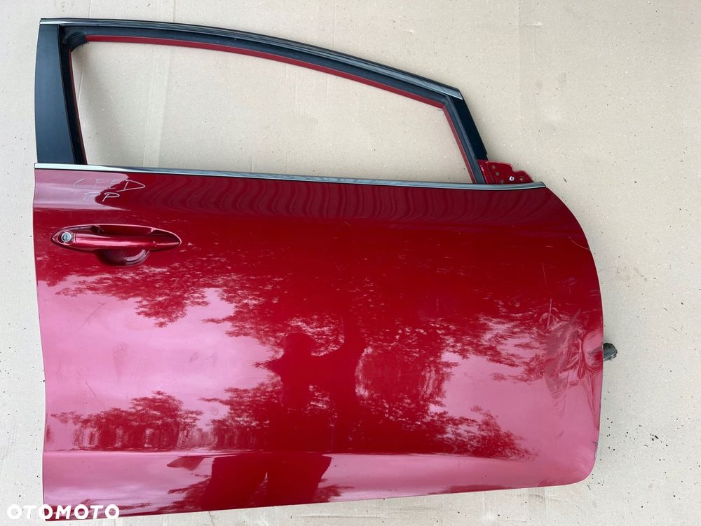 kia ceed ii drzwi prawe przednie prawy przód - 1