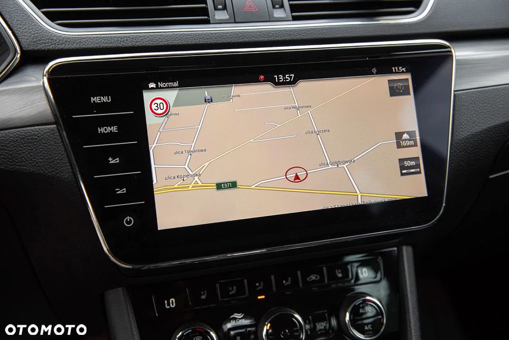 Skoda Superb 2.0 TDI DSG L&K - 15