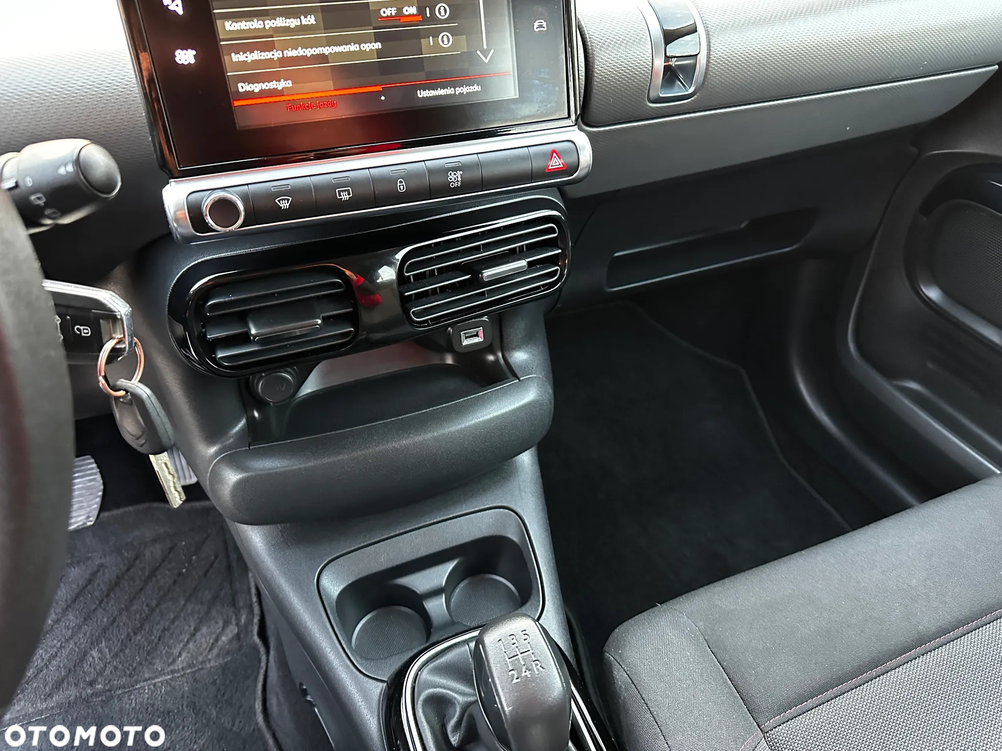 Citroën C4 Cactus - 15