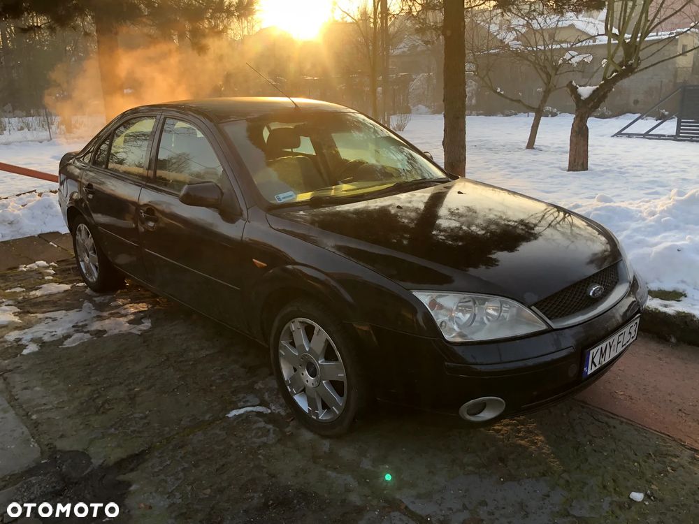 Ford Mondeo 2.0 TDDi Ghia - 5