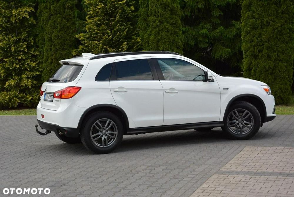 Mitsubishi ASX 1.6 Instyle - 13