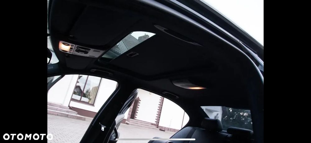 BMW Seria 3 320i - 37