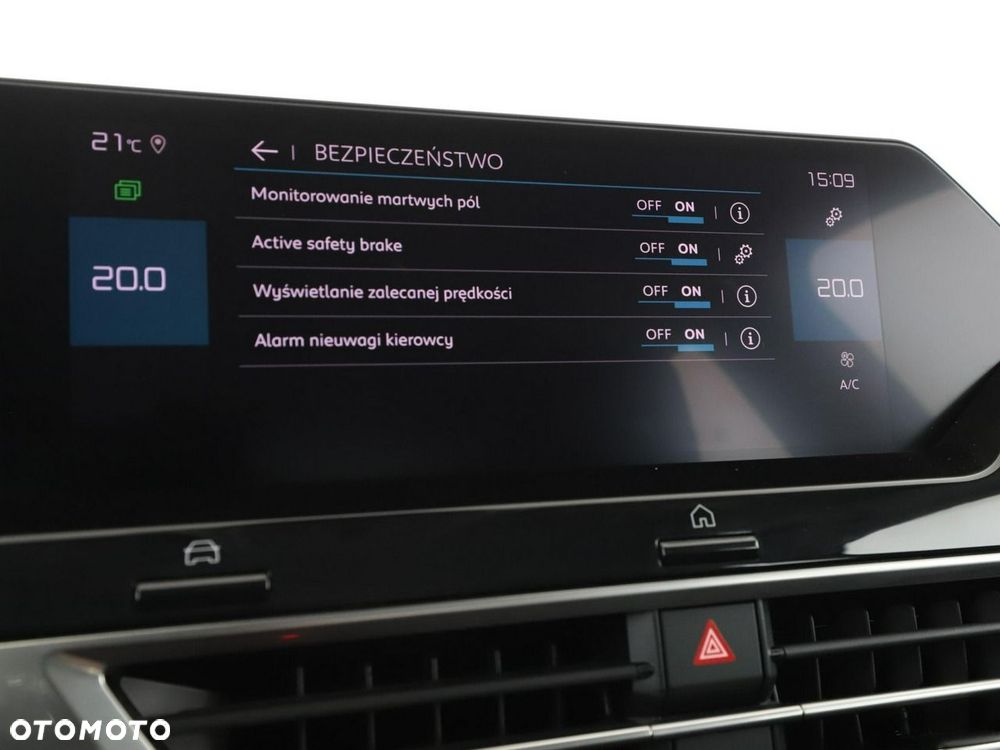 Citroën C4 PureTech 130 Stop&Start EAT8 PLUS - 26
