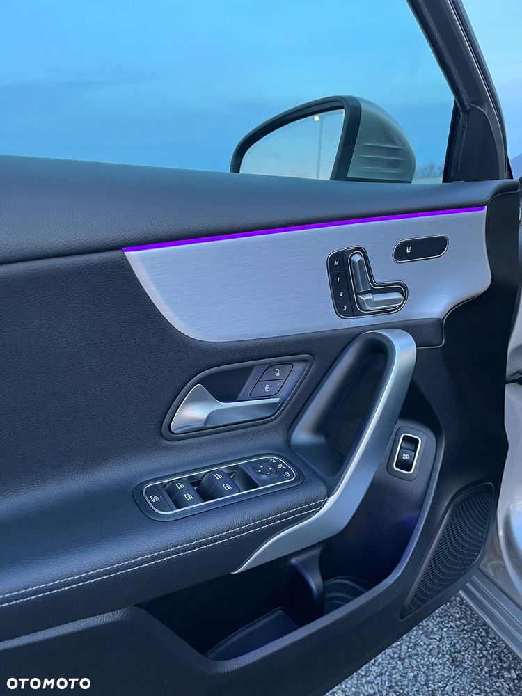 Mercedes-Benz Klasa A 220 7G-DCT Progressive - 22