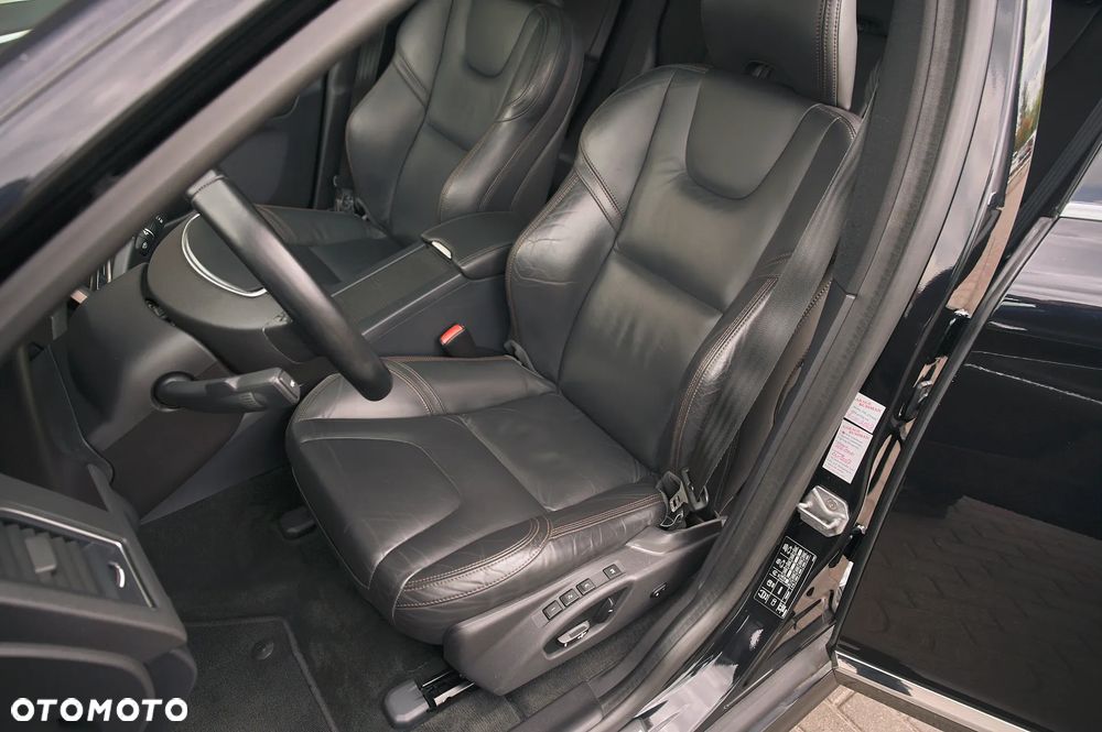 Volvo XC 60 D4 Geartronic Summum - 21