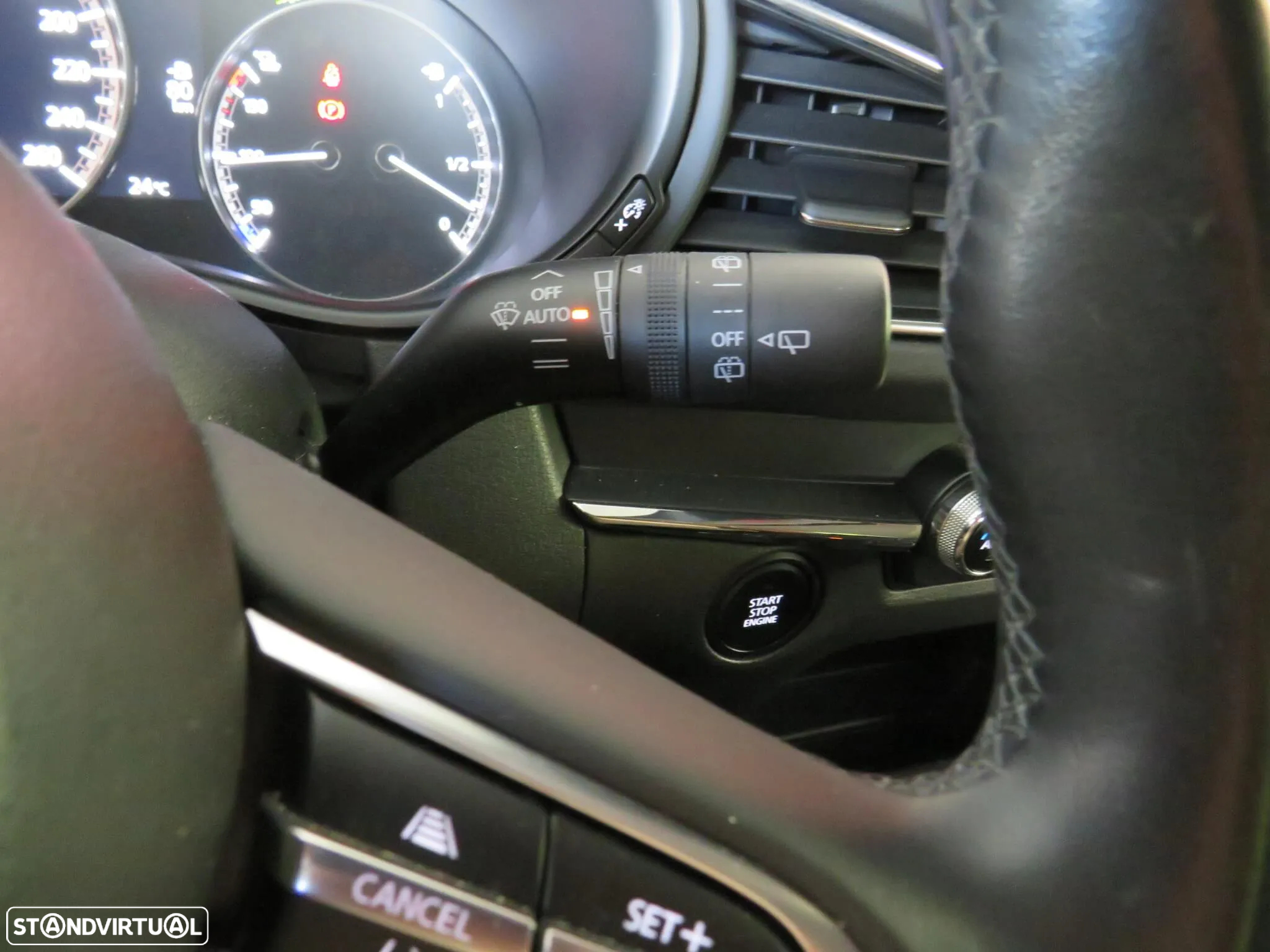 Mazda CX-30 2.0 Sky-G Evolve i-Active - 25