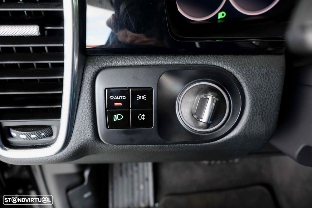 Porsche Cayenne Coupé E-Hybrid - 18