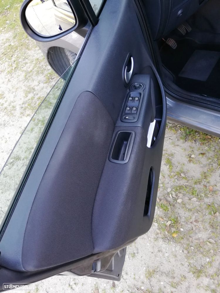 Renault Grand Modus 1.5 dCi Dynamique S - 8