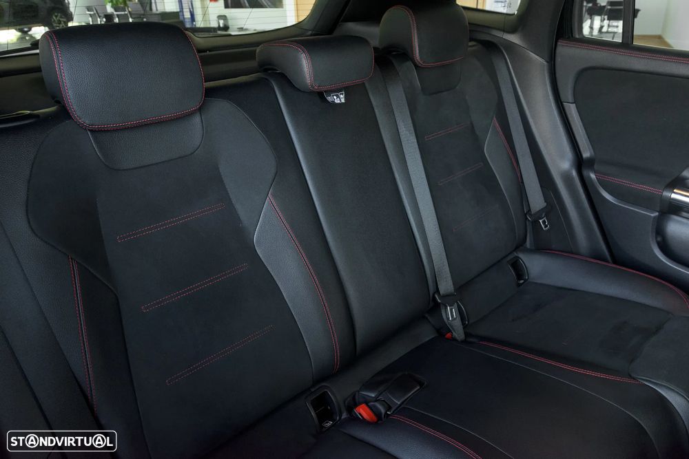 Mercedes-Benz GLA 250 e 8G-DCT AMG Line - 25