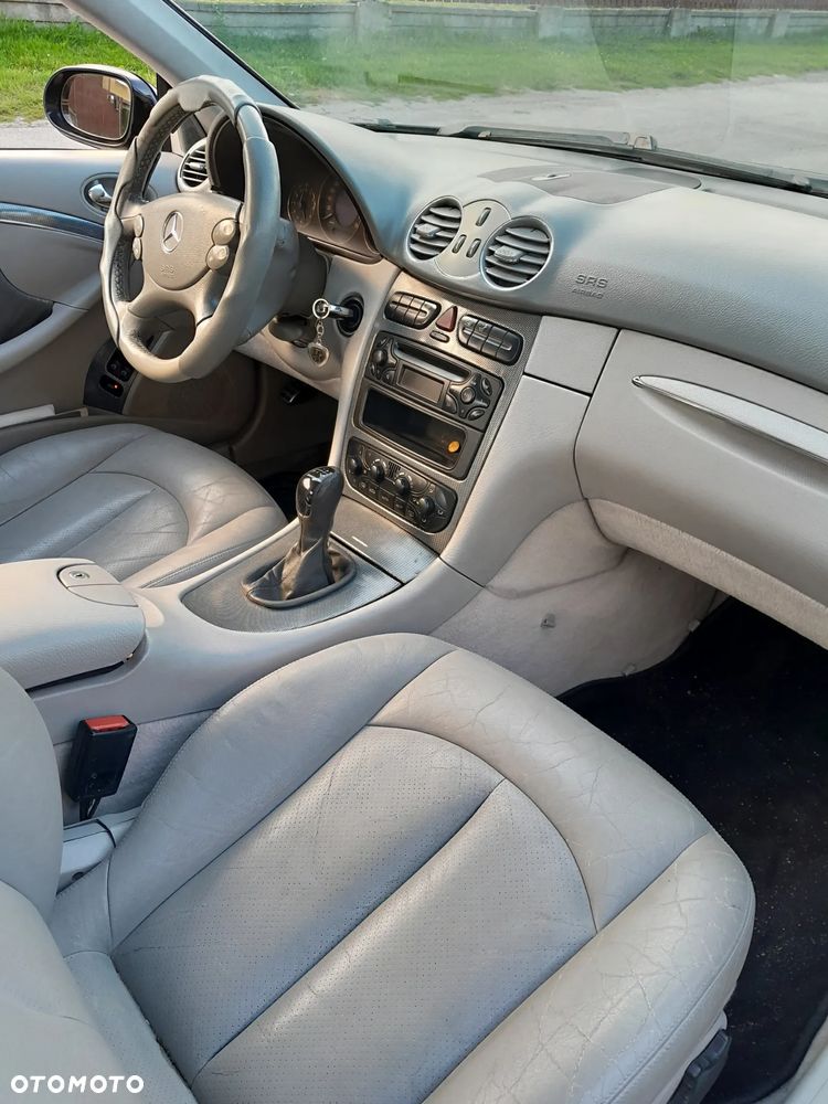 Mercedes-Benz CLK 270 CDI Avantgarde - 15