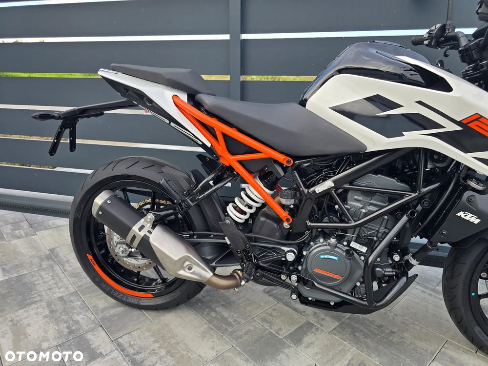 KTM Duke - 18