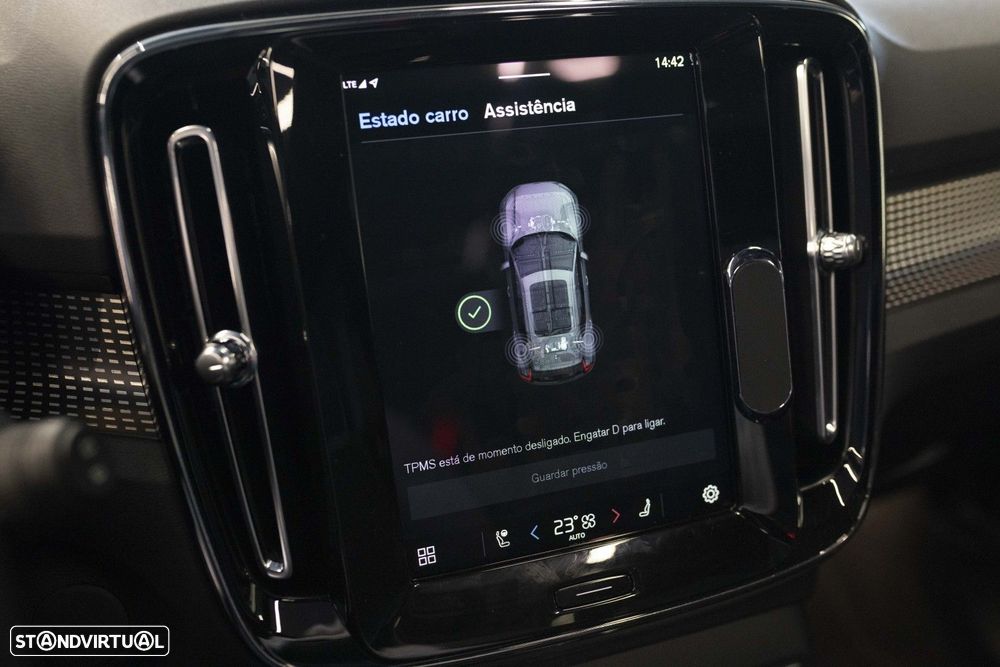 Volvo XC 40 P8 AWD Recharge RDesign - 31