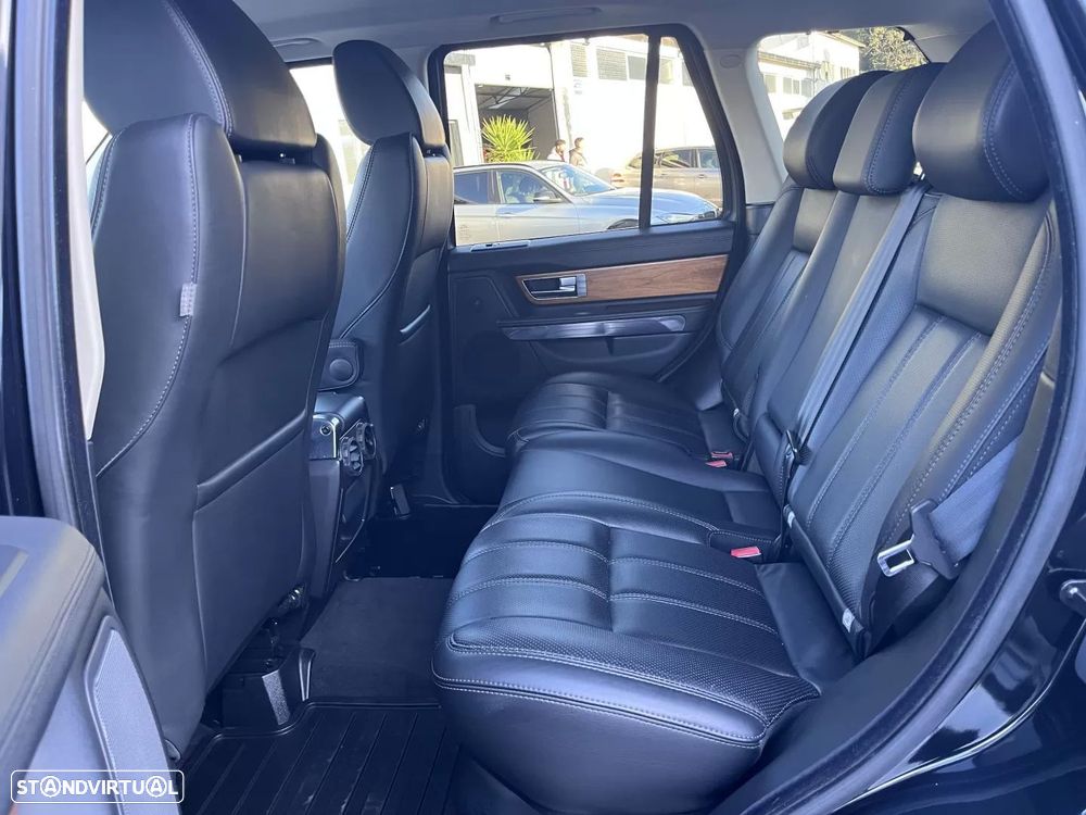 Land Rover Range Rover Sport 3.0 SDV6 HSE Black - 43