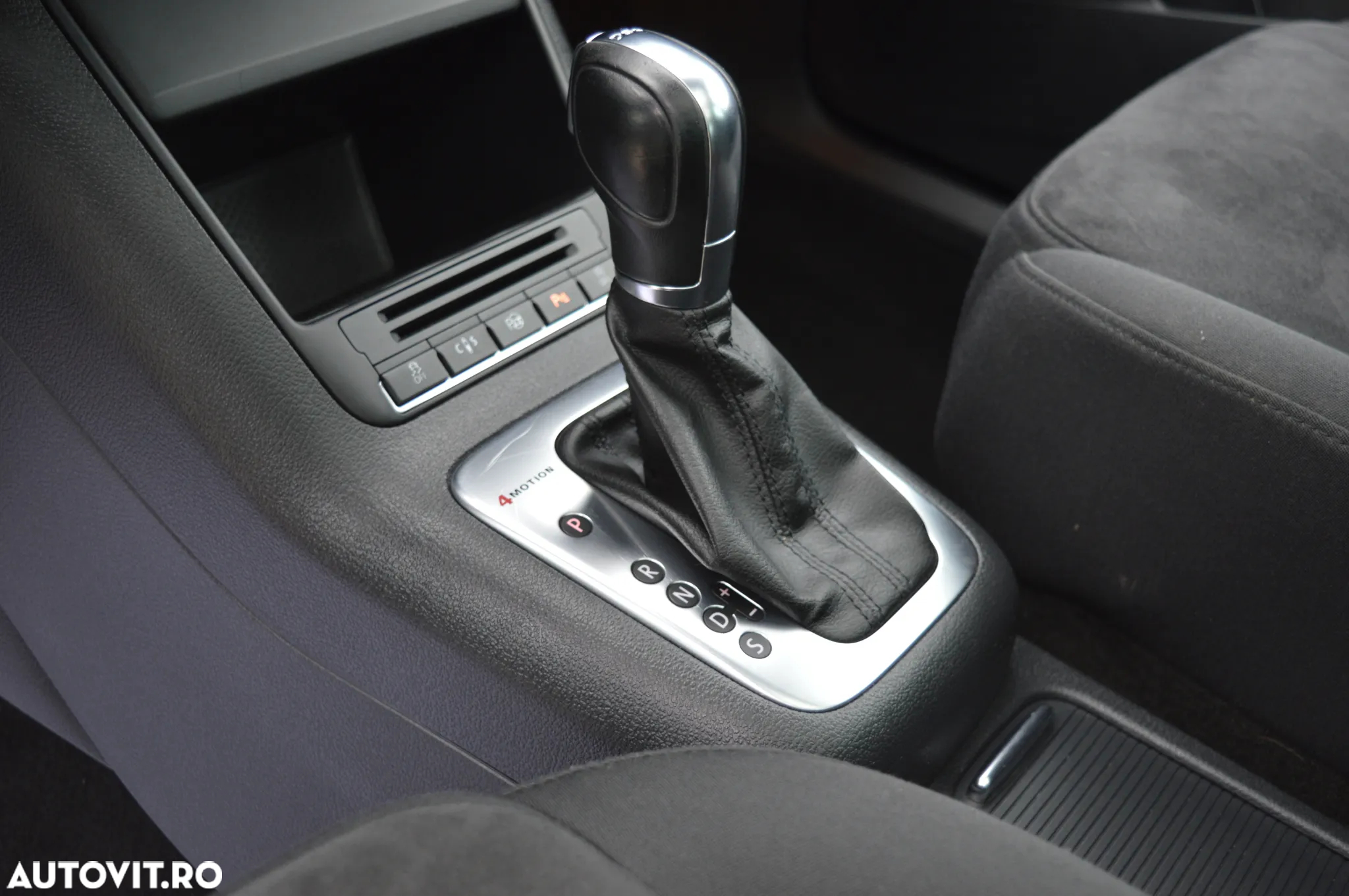 Volkswagen Tiguan - 18