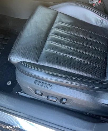 Skoda Superb 2.0 TDI DSG Laurin & Klement - 4