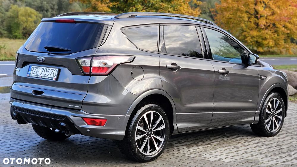 Ford Kuga 2.0 TDCi 4x4 ST-Line - 15